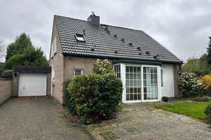 Einfamilienhaus freistehend – Krokusweg 18, 40670 Meerbusch – Vorschaubild 1