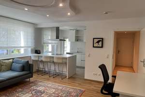 Hochwertig sanierte 1-Zimmer-Wohnung mit Loggia im Stühlinger