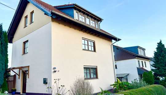 Bild von ''Schöner wohnen in Auringen''
Einfamilienhaus mit großem Grundstück