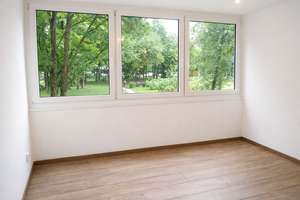 Exklusive 4-Zimmer-Wohnung in Bogenhausen –  | Balkon & Parkblick | großzügig geschnitten – Die vollständige Adresse der Immobilie erhältst du vom Anbieter., 81927 Johanneskirchen, München – Vorschaubild 3