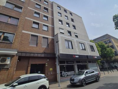 Kapitalanlage mit Potenzial: frisch renovierte 1,5-Zimmer-Wohnung mit Balkon in Oberhausen-Mitte