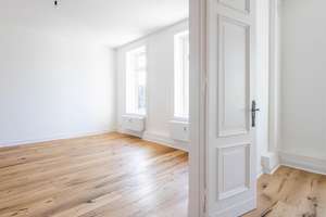 Erstbezug nach Sanierung:                                     Stilvolle Altbauwohnung mit Balkon ... – Die vollständige Adresse der Immobilie erhältst du vom Anbieter., 23560 Sankt Jürgen, Lübeck – Vorschaubild 7