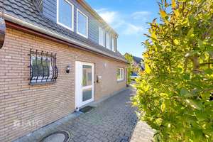 Reserviert! Familienglück in bester Lage - modernisierte DHH mit Garten und Carport – Die vollständige Adresse der Immobilie erhältst du vom Anbieter., 26131 Eversten, Oldenburg (Oldenburg) – Vorschaubild 4