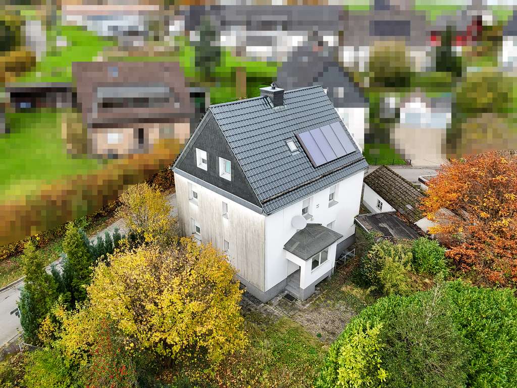 Immobilie in Marienheide - EINFACH LEBEN.....; WO ANDERE URLAUB MACHEN! (Platz für die ganze Familie) - Bild 1