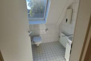 Stilvoll wohnen: Saniertes 2-Zimmer-Apartment in Essen-Frohnhausen – Berliner Strasse 40, 45145 Frohnhausen, Essen – Vorschaubild 4