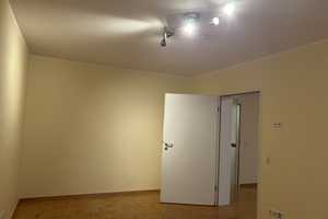 Barrierefreie 2-Zi-Whg. mit Balkon in Residenz. 64 m², Küche mit moderner EBK, Diele & Duschbad. – Hardtstr. xx, 42107 Wuppertal – Vorschaubild 28