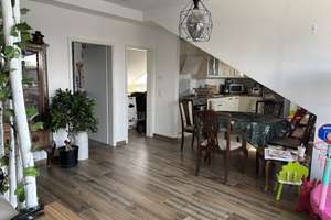 Moderne Dachgeschosswohnung mit Dachterrasse, Fußbodenheizung und Stellplatz in Köln-Merkenich – Merkenicher Hauptstraße 103, 50769 Merkenich, Köln – Vorschaubild 3