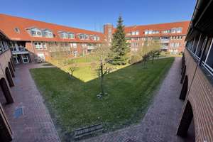 Helle 2-ZKB-Wohnung mit EBK in toller Wohnanlage in Heppens zu vermieten! – Ölhafendamm 6a, 26384 Heppens, Wilhelmshaven – Vorschaubild 1