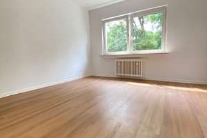 ***ERSTBEZUG NACH SANIERUNG – FAMILIEN AUFGEPASST*** Sehr helle 3-Zimmer-Wohnung mit Balkon *** – Kurt-Schumacher-Straße 190c, 45881 Schalke-Nord, Gelsenkirchen – Vorschaubild 3
