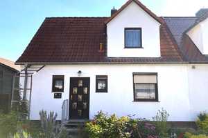 Kleine Doppelhaushälfte mit Garten und Garage in Kitzscher zu verkaufen – Leipzig (Kreis) – Vorschaubild 4