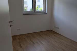 Moderne 4-Zimmer-Wohnung mit Loggia & Terrasse in 64295 Darmstadt – Donnersbergring 6, 64295 Mitte, Darmstadt – Vorschaubild 5