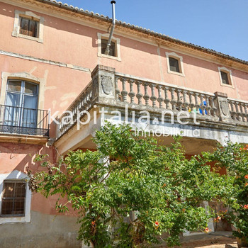 Herrenhaus aus dem 19. Jahrhundert zum Verkauf in Bocairent, Valencia
