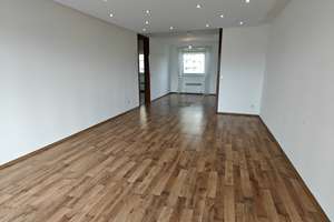 VON PRIVAT: Gepflegte 3-Zimmer-Wohnung mit Balkon im 4. OG in Köln-Rodenkirchen – Sürther Straße 107, 50996 Rodenkirchen (Ortsteil), Köln – Vorschaubild 7