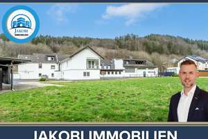 Einzigartiges Anwesen - großzügiges Wohn- & Geschäftshaus in Hellenthal. *provisionsfrei* – Reifferscheider Str. 14, 53940 Hellenthal – Vorschaubild 1