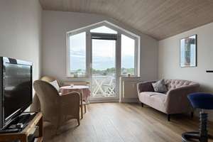 Teilmöblierte 2-Zimmer-Wohnung zur Zwischenmiete – Tiefenbronner Straße 10-20, 75175 Südoststadt, Pforzheim – Vorschaubild 1