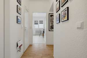 Stilvoll modernisierte 2-Zimmer-ETW mit Balkon, Stellplatz & Garten in ruhiger Lage von Knielingen! – Die vollständige Adresse der Immobilie erhältst du vom Anbieter., 76187 Knielingen, Karlsruhe – Vorschaubild 9