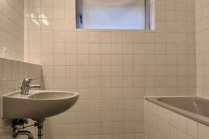 Idyllisch gelegene Stadtvilla - Wohnen über 2 Etagen und großem Garten – Spanische Allee 111A, 14129 Nikolassee, Berlin – Vorschaubild 11