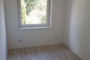Ansprechende 3,5-Zimmer-Wohnung zur Miete in Essen-Kettwig – Ruhrtalstrasse 401, 45219 Kettwig, Essen – Vorschaubild 2