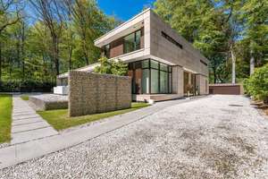 Architektonisches Statement im Grünen und preisgekrönte Villa - „Haus am Park" – Die vollständige Adresse der Immobilie erhältst du vom Anbieter., 22587 Nienstedten, Hamburg – Vorschaubild 3