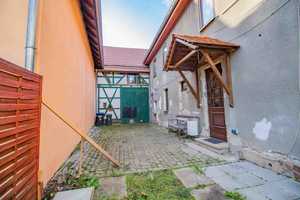 Viel Raum zum Leben – Großzügiges Einfamilienhaus mit ausbaufähiger Scheune – Kleinkrossen 4, 7407 Saalfeld-Rudolstadt (Kreis) – Vorschaubild 4