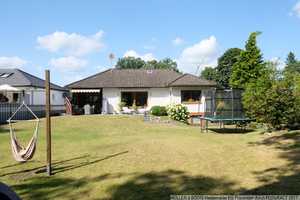 Wohnhaus mit kleiner, vermieteter Einliegerwohnung – Harburg (Kreis) – Vorschaubild 2