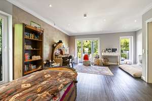 Property thumbnail 16