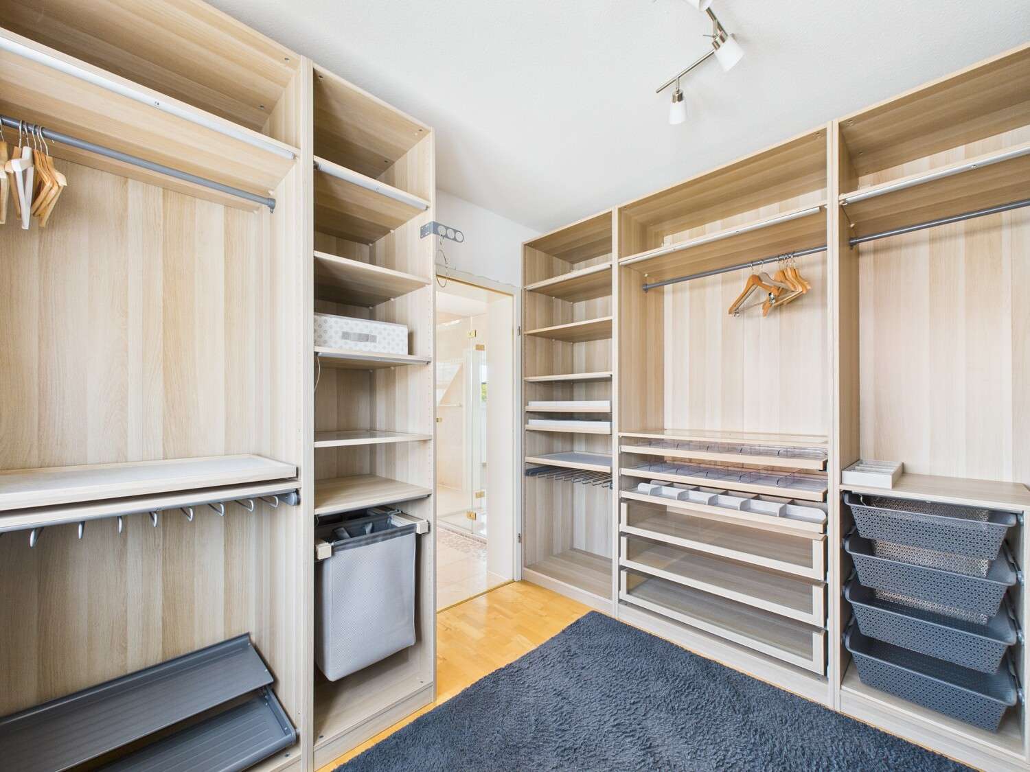 Immobilie in Rednitzhembach - Ein Zuhause zum Verlieben – exklusives Einfamilienhaus mit Pool & Wellness in Rednitzhembach! - Bild 8