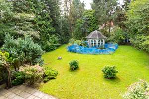 Haus im Alpenstil   (Schwimmbad, Sauna.....auf 1.341 m² – Die vollständige Adresse der Immobilie erhältst du vom Anbieter., 12305 Lichtenrade, Berlin – Vorschaubild 6