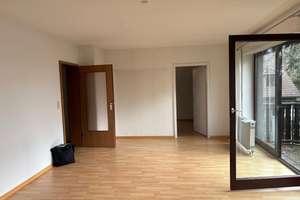 Helle 3-Zi. Wohnung in gepflegter Wohnlage