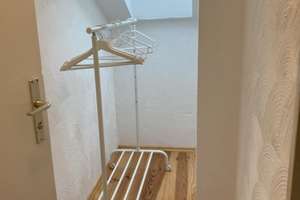 Wohnen mit Charakter: 2,5-Zimmer-Dachgeschosswohnung in Bonn – Dorotheenstr. 65, 53111 Nordstadt, Bonn – Vorschaubild 12