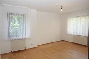 Entspannen auf Riesenbalkon: 4-Zimmer-Wohnung in Kassel-Kirchditmold. Provisionsfrei - ohne Makler – Die vollständige Adresse der Immobilie erhältst du vom Anbieter., 34130 Kirchditmold, Kassel – Vorschaubild 19