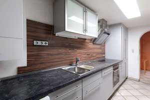 Reihenmittelhaus mit Garten, Sauna und Außenstellplatz in Weilimdorf – Die vollständige Adresse der Immobilie erhältst du vom Anbieter., 70499 Weilimdorf (Ortsteil), Stuttgart – Vorschaubild 6