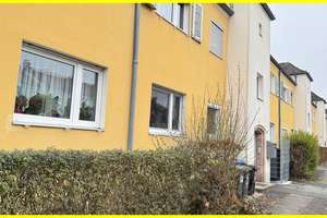 Attraktive 2×2-Zimmer-Erdgeschosswohnungen mit Garten, Balkon & Sanierungspotenzial in Nürnberg – Die vollständige Adresse der Immobilie erhältst du vom Anbieter., 90411 Altstadt, St. Sebald, Nürnberg – Vorschaubild 2