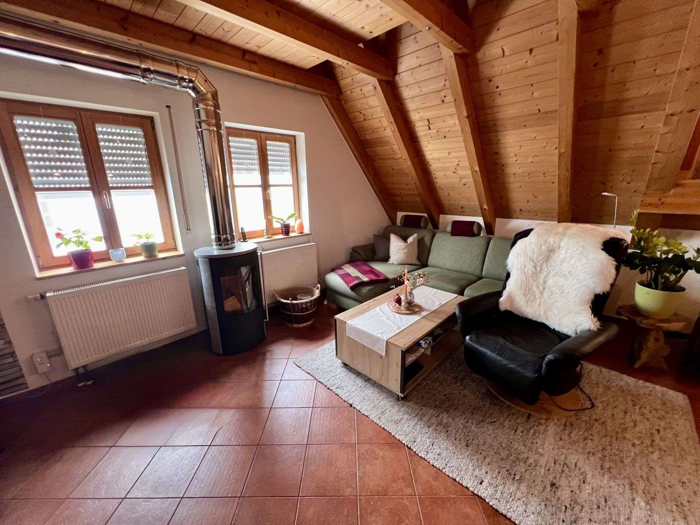 Immobilie in Spalt - Entwicklungsfähiges Wohn- und Geschäftshaus mit separatem Rückgebäude - Bild 3