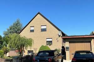 Schönes Einfamilienhaus mit gepflegtem Garten in Königslutter OT Beienrode – Die vollständige Adresse der Immobilie erhältst du vom Anbieter., 38154 Königslutter am Elm – Vorschaubild 3
