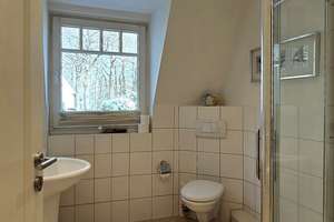 Stilvolles Einfamilienhaus mit großzügigem Garten und klassischer Eleganz – Die vollständige Adresse der Immobilie erhältst du vom Anbieter., 22393 Sasel, Hamburg – Vorschaubild 13