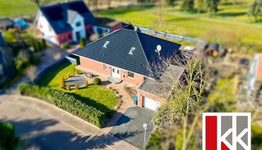 Bild von Raumwunder: Einfamilienhaus mit Weitblick – Stilvolles Wohnen in Feldrandlage von Velstove