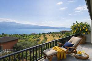 Traumhafte, moderne Villa mit Seeblick und Pool in Bogliaco, nur 300 Meter vom Gardasee entfernt – Via Corneghe 6, 25088 Ludwigsvorstadt-Kliniken, München – Vorschaubild 7