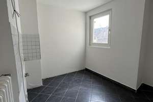 3,5 Raum Wohnung in Essen Frohnhausen. Renovierte Übergabe. 3 Etage. – Busehofstraße 15A, 45144 Frohnhausen, Essen – Vorschaubild 10