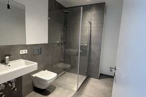 Geschmackvolle, neuwertige 3-Zimmer-Penthouse-Wohnung mit lux. Innenausstattung mit EBK in Erlangen – Die vollständige Adresse der Immobilie erhältst du vom Anbieter., 91054 Altstadt, Erlangen – Vorschaubild 13