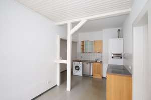 Gemütlich wohnen im Dachgeschoss – 2,5-Zimmer-Altbauwohnung in Neuhausen – Die vollständige Adresse der Immobilie erhältst du vom Anbieter., 80637 Dom Pedro, München – Vorschaubild 4