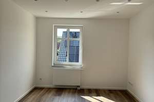 Erstbezug nach Sanierung mit Einbauküche und Balkon: attraktive 6-Zimmer-Wohnung in Potsdam – Die vollständige Adresse der Immobilie erhältst du vom Anbieter., 14476 Marquardt, Potsdam – Vorschaubild 10