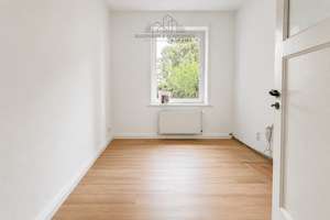 2-Zimmer-Wohnung mit Altbau-Charme im Erdgeschoss in Hannover-List – Die vollständige Adresse der Immobilie erhältst du vom Anbieter., 30177 List, Hannover – Vorschaubild 10