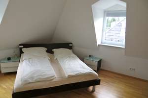 exclusive Dachgeschosswohnung mit Galerie in Bestlage Waldtrudering – von-Gravenreuth-Str. 8, 81827 Waldtrudering, München – Vorschaubild 7