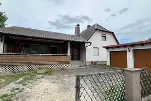 Einfamilienhaus als Arbeiterunterkunft in Moosburg/nähe Flughafen zu vermieten – Stadtwaldstr. 61, 85368 Freising (Kreis) – Vorschaubild 1