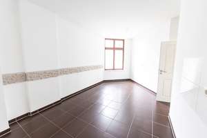 Flexible 4-Zimmerwohnung mit Balkon, Fußbodenheizung, Gäste- WC, Badezimmer mit Wanne und Dusche – Halberstädter Str. 137, 39112 Sudenburg, Magdeburg – Vorschaubild 3
