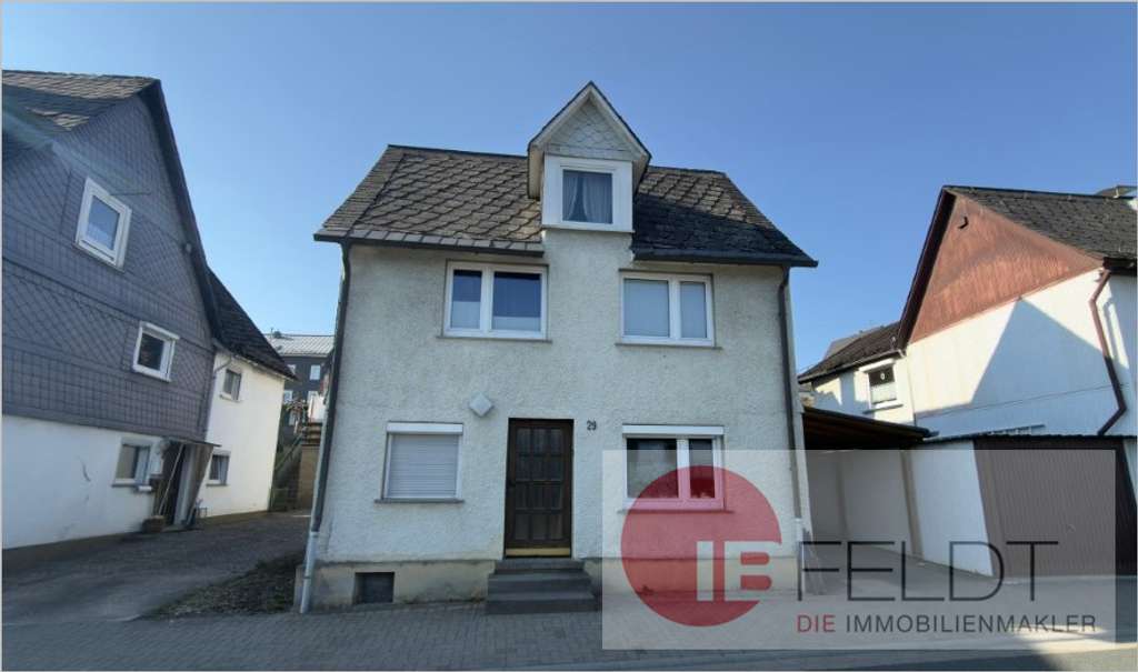 Immobilie in Hilchenbach - *PROVISIONSFREI* Für Singles/Paare ETW in ZFH (OG+DG) mit Außenstellplatz, BJ 1994, in Hilchenbach - Bild 1