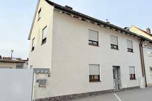 Schönes Stadthaus in Neuburg Mitte zu verkaufen - Immobilien Baumeister seit 1971 in Neuburg – Hadergasse 162, 86633 Neuburg-Schrobenhausen (Kreis) – Vorschaubild 2