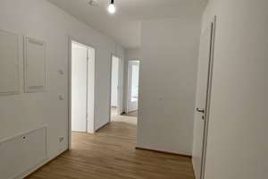 Moderne 3-Zimmer-Terrassenwohnung mit Gartenanteil & TG – Neubau 2021 in Aubing-Süd – Maria-Arndt-Str. 5, 81249 Aubing-Süd, München – Vorschaubild 5