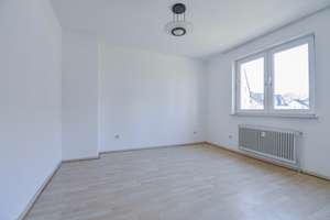 Kompakte 37,5 m² Erdgeschosswohnung – solide, lichtdurchflutet und vielseitig nutzbar – Die vollständige Adresse der Immobilie erhältst du vom Anbieter., 42651 Solingen-Mitte, Solingen – Vorschaubild 7